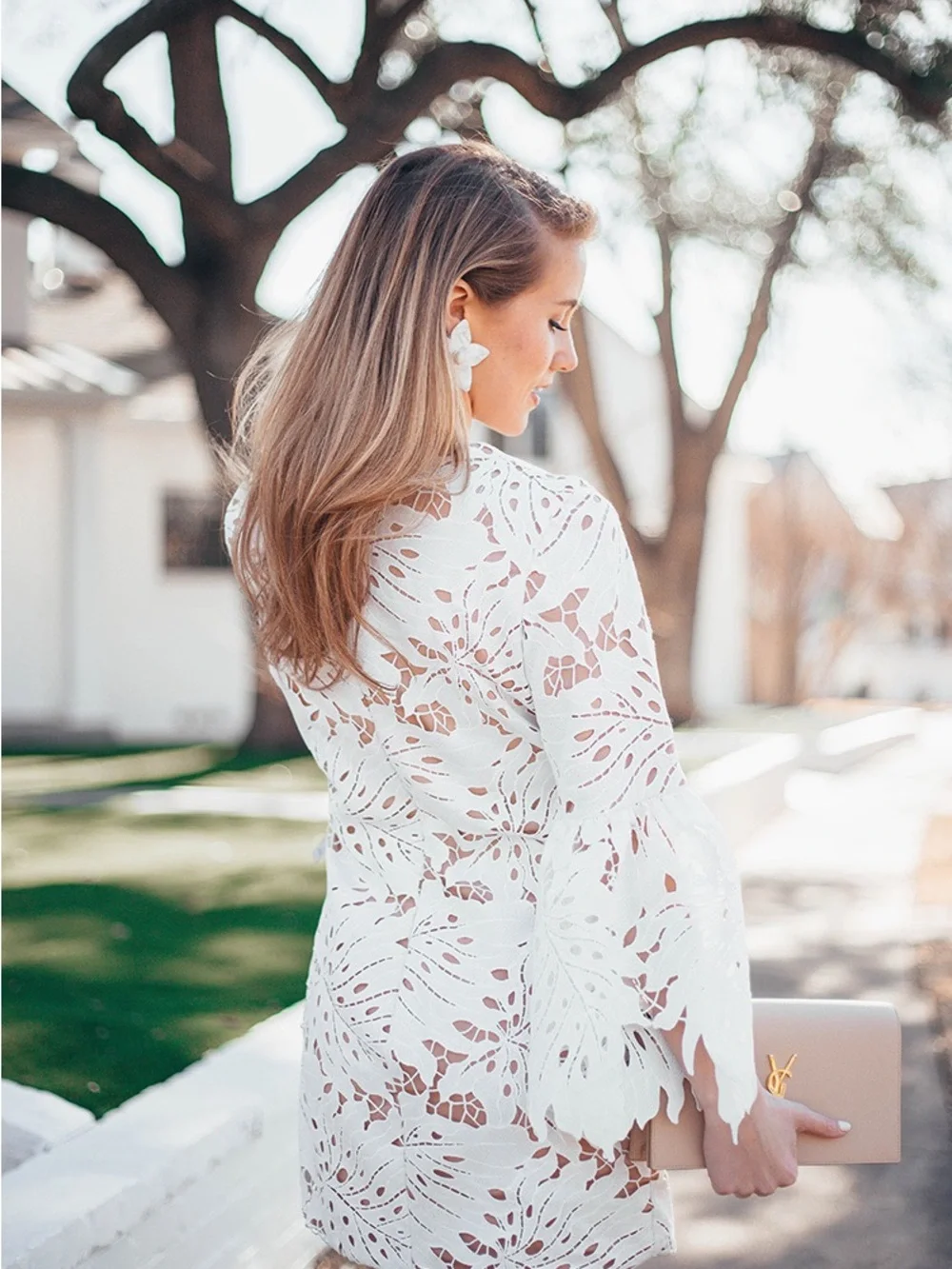 Dress the Population White Floral Cutout Bell Sleeve Mini Dress Cocktail Bridal